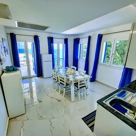 Sunset With Sea Access & Shared Pool Apartamento *