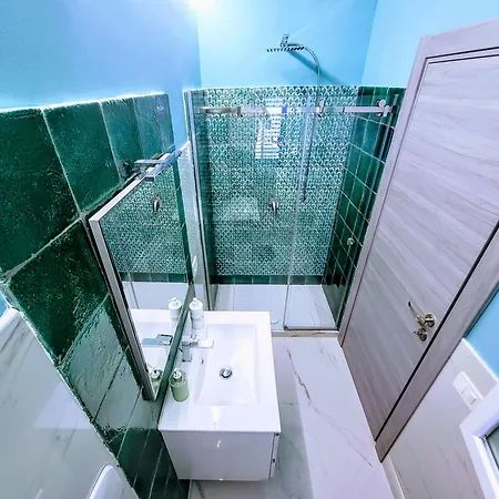 Apartment Sunset With Sea Access & Shared Pool *