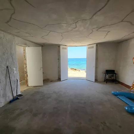 Sunset Seafront With Infinity Pool Santa Flavia