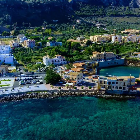 Sunset Seafront With Infinity Pool Santa Flavia