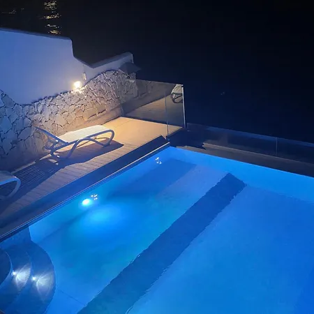 Sunset With Sea Access & Shared Pool Apartamento *