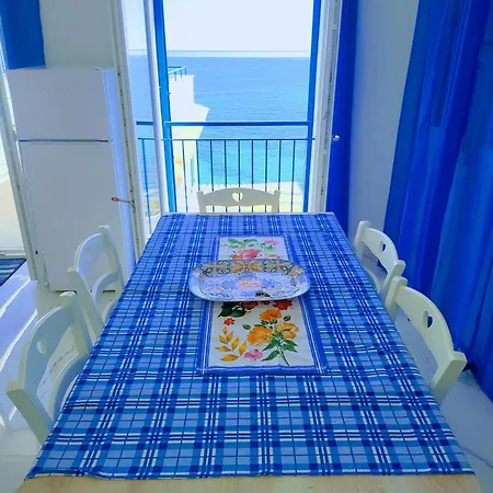 Apartman Sunset Seafront With Infinity Pool *