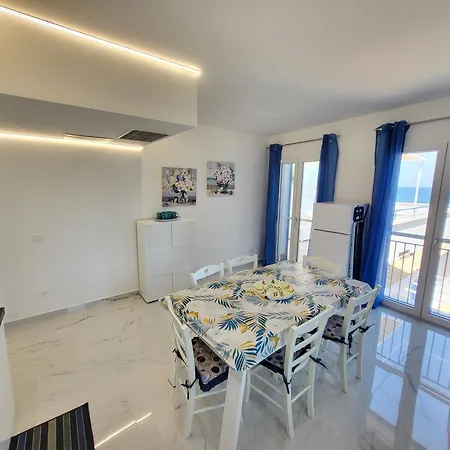 Sunset Seafront With Infinity Pool