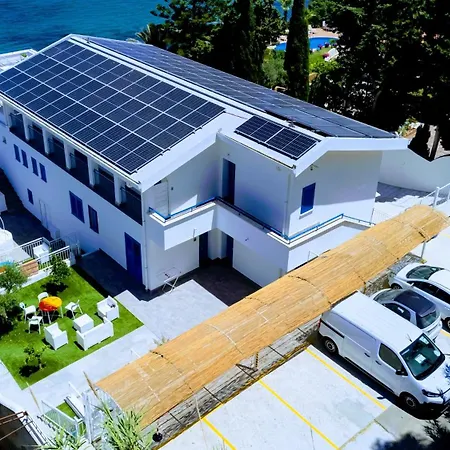 Sunset Exclusive Waterfront Shared Infinity Pool & Private Sea Access