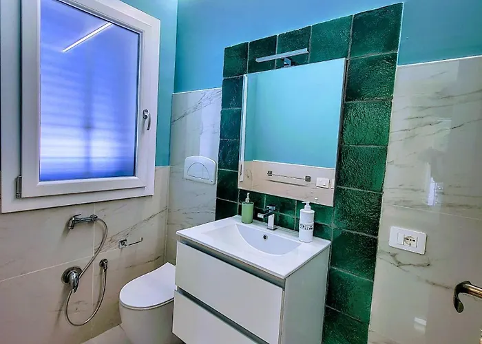 Apartment Sunset Seafront With Infinity Pool